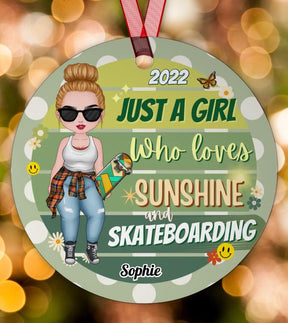 Just A Girl Who Loves Skate Boarding - Personalized Circle Metal Ornament Christmas Gift